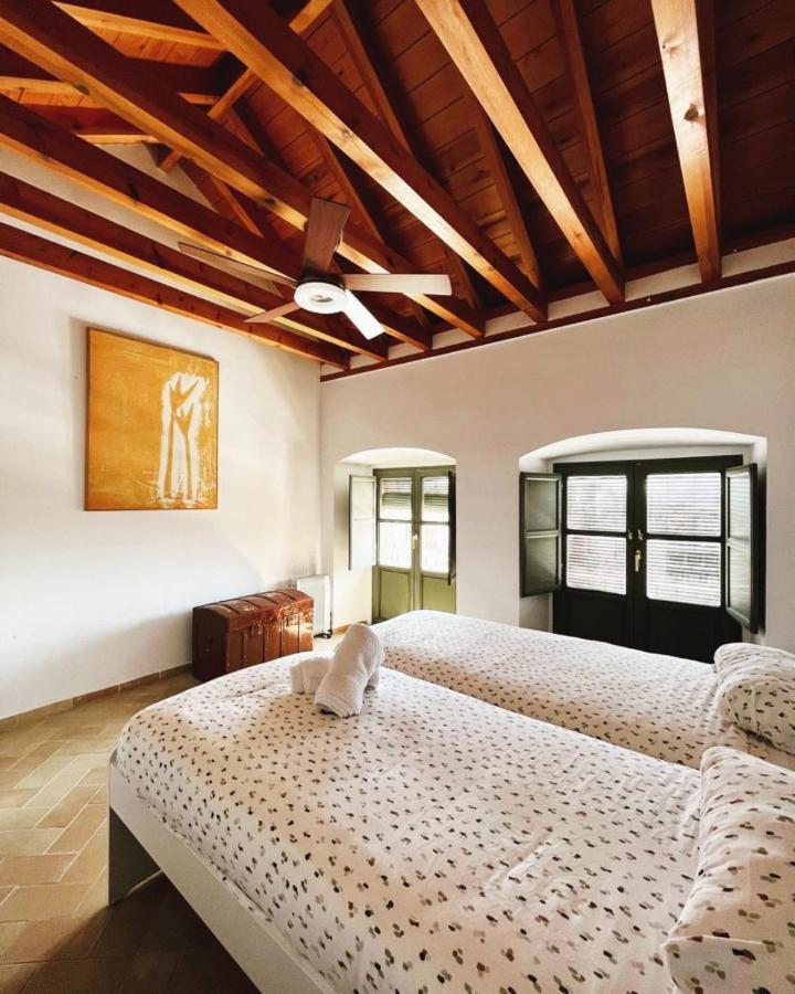 コルドバCasa En Plaza De La Corredera Con Balconアパートメント エクステリア 写真