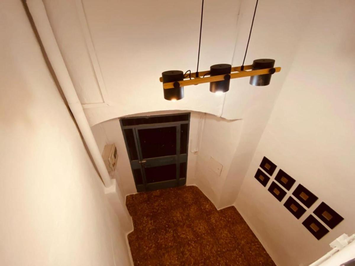 コルドバCasa En Plaza De La Corredera Con Balconアパートメント エクステリア 写真