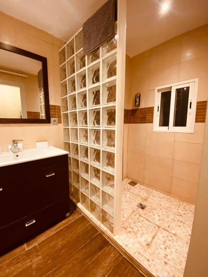 コルドバCasa En Plaza De La Corredera Con Balconアパートメント エクステリア 写真